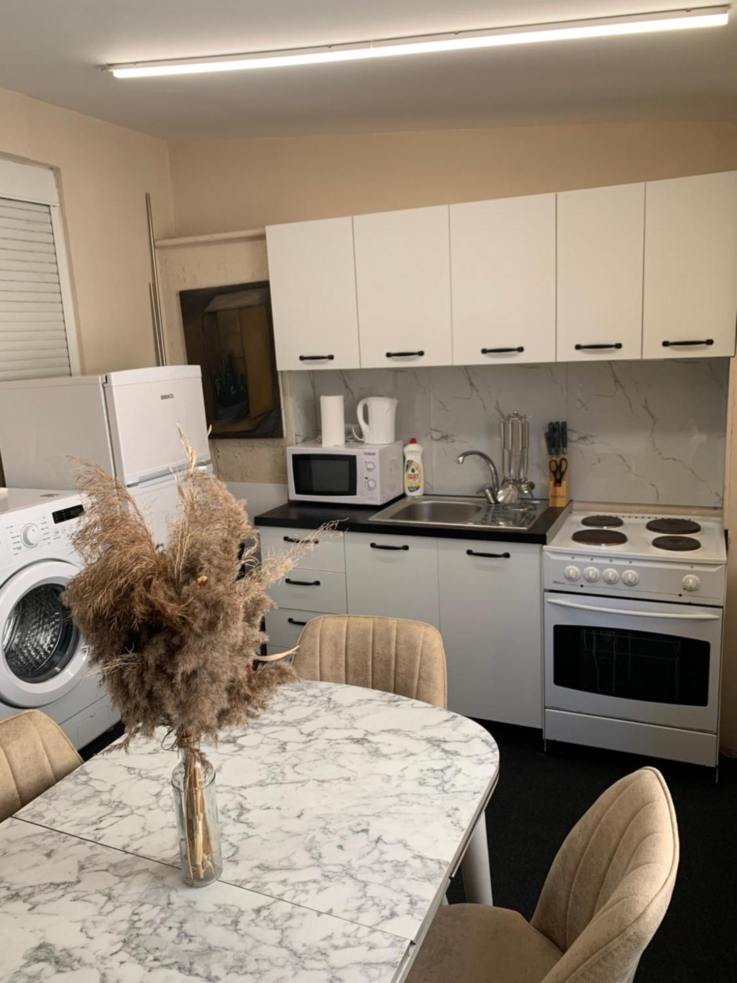 Citynest Apartments, 3-Minute Walk From The Skanderbeg Square 티라나 외부 사진